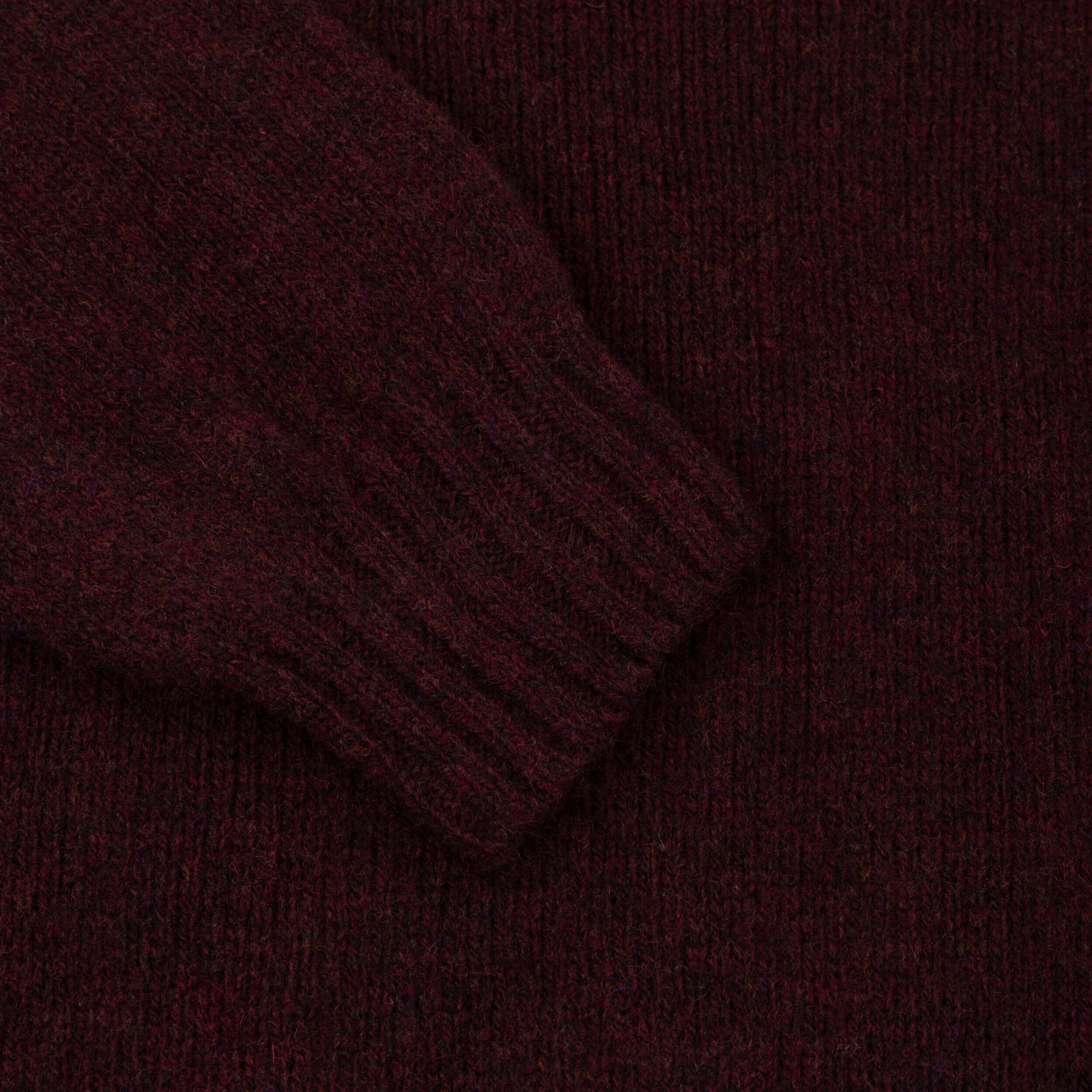 Carrier Company Shetland LAmbswool Jumper In Mulberry