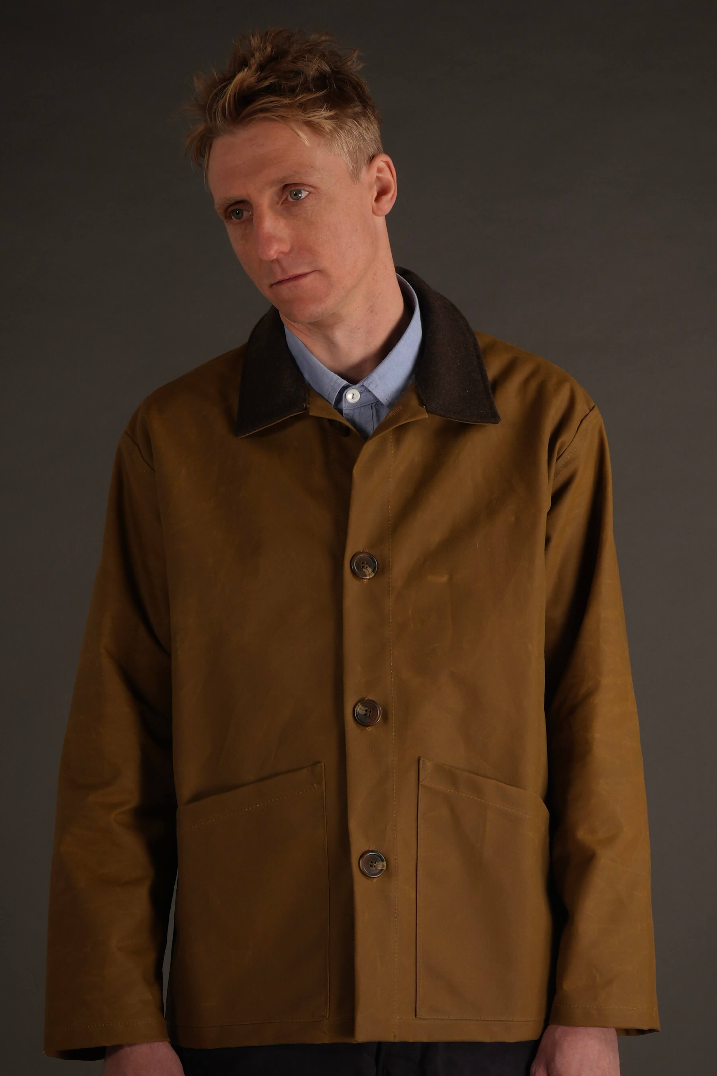 Tommy Wears Carrier Company Waxed Duck Cotton Jacket In Tan