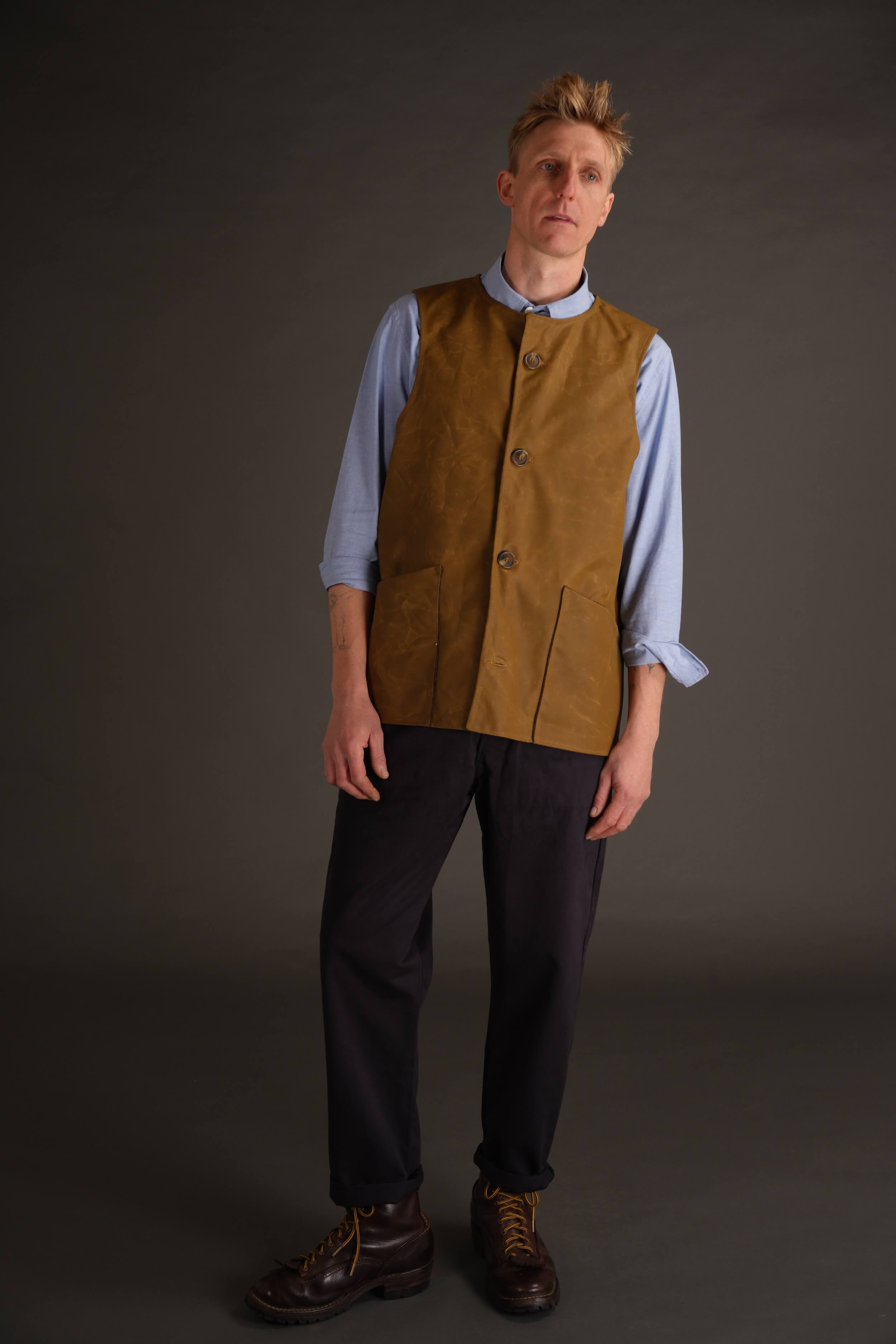 Tommy is 6'4" and wears a size Large Jerkin