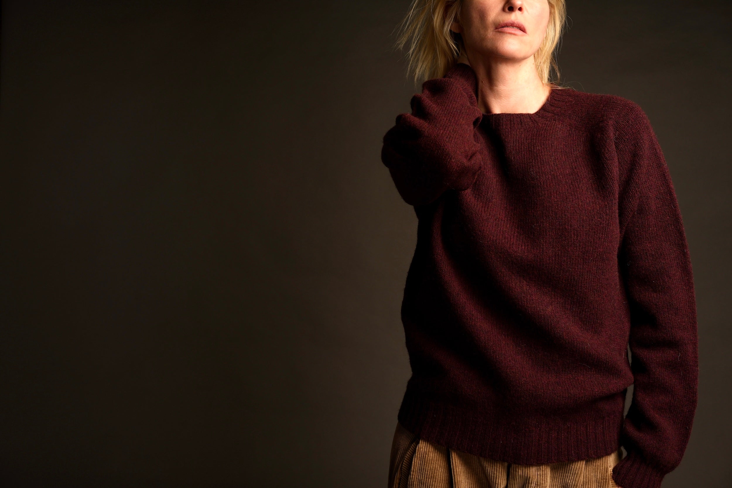 Sienna Wears Carrier Company Shetland Lambswool Jumper In Mulberry