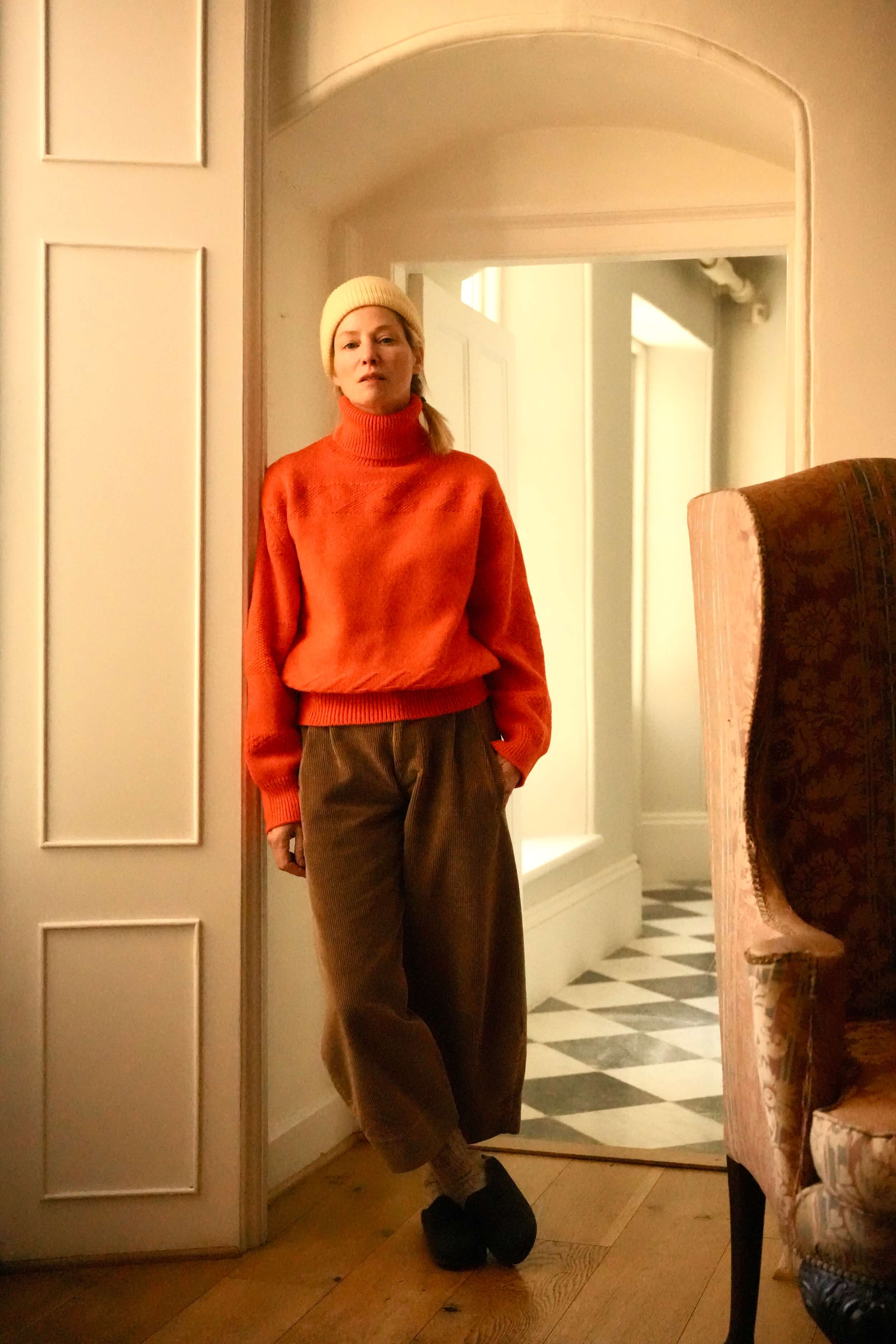 Sienna is 5'6", a size 10 and wears a SMALL jumper