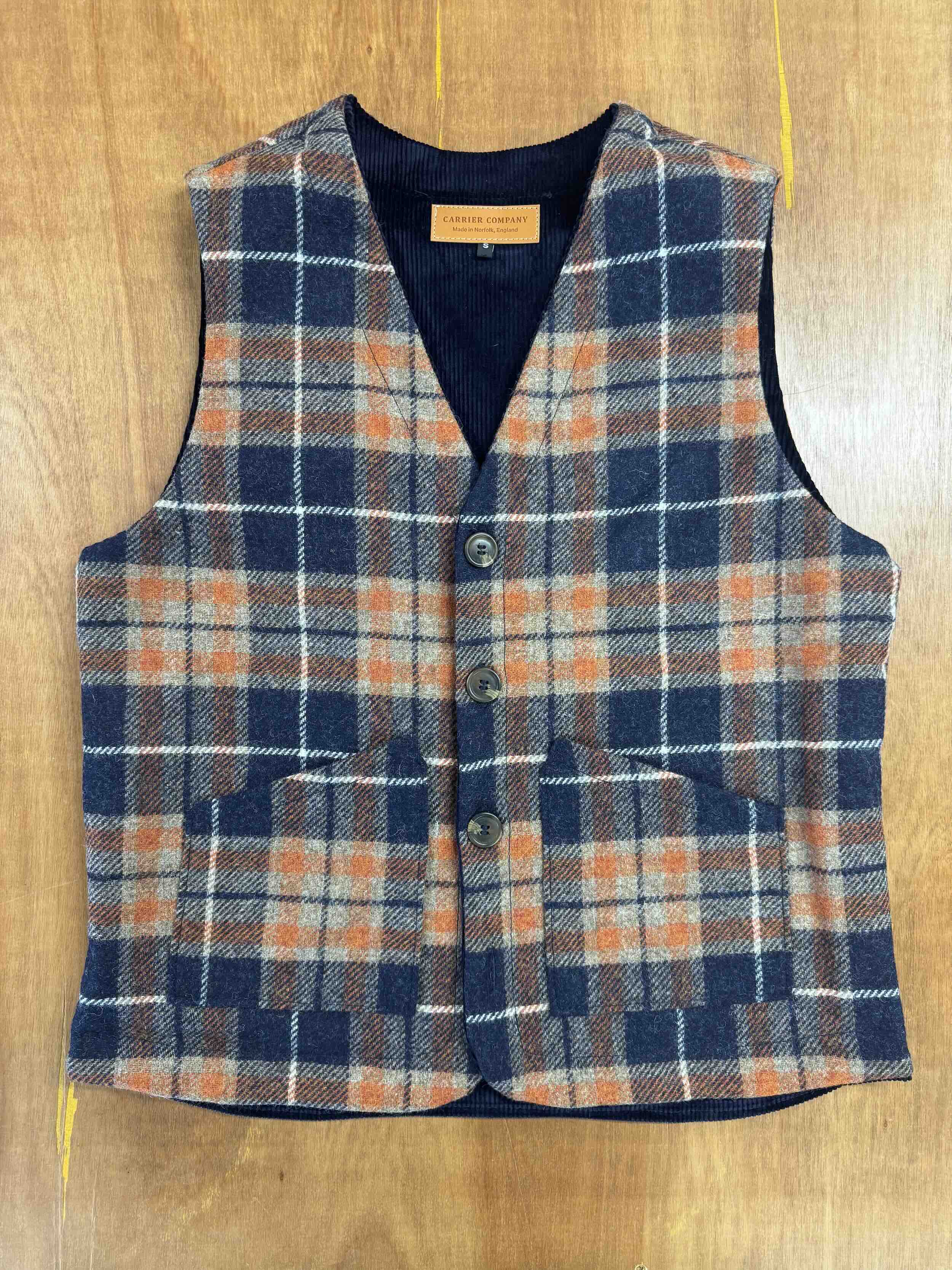 Carrier Company Wool Warmer Sample