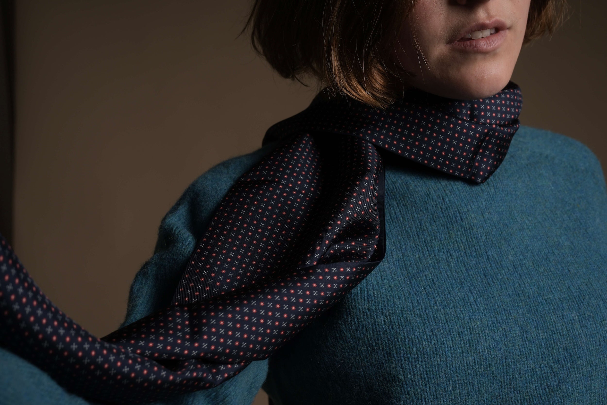 Carrier Company Silk Tubular scarf