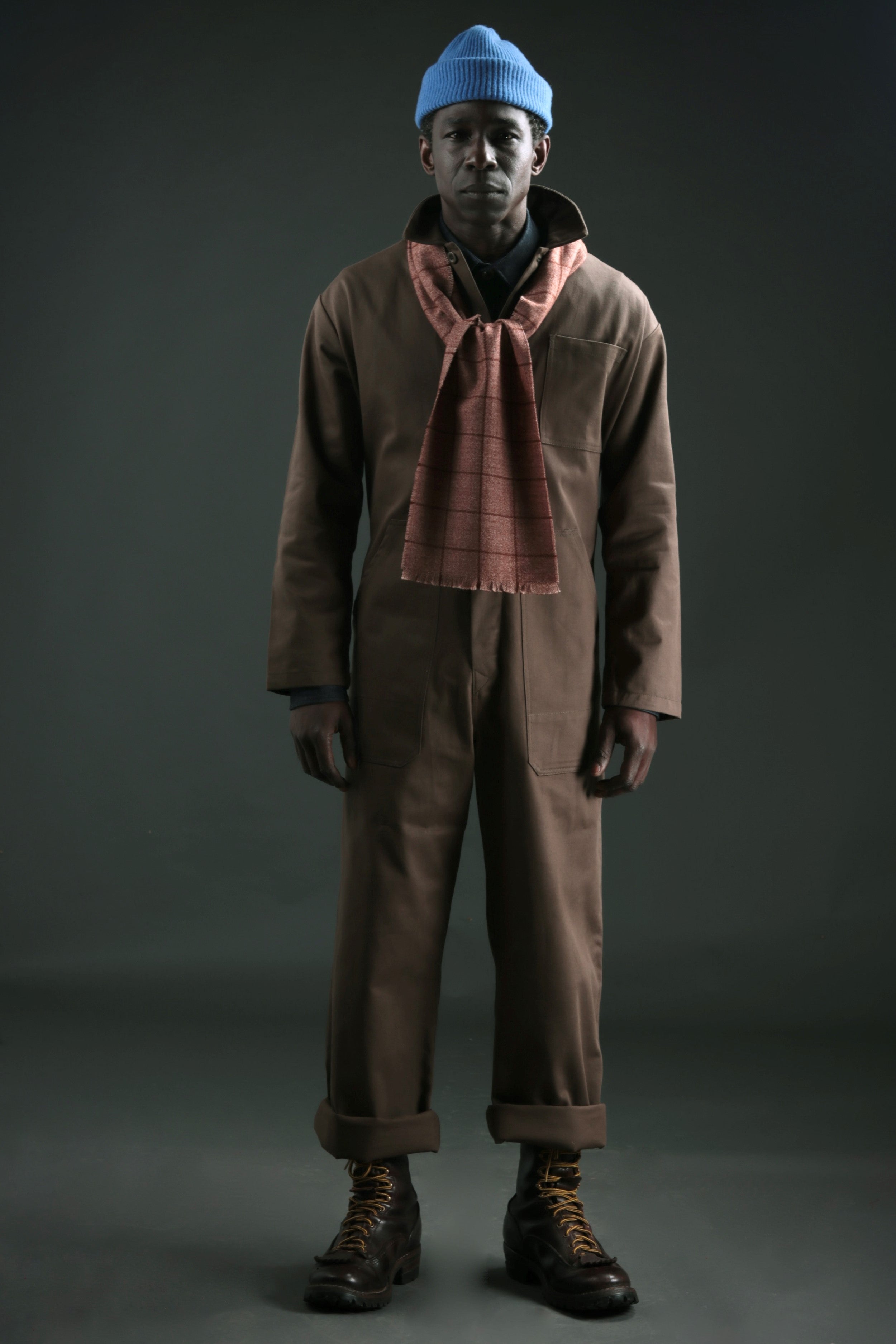 Abdul is 5'10" and wears a medium