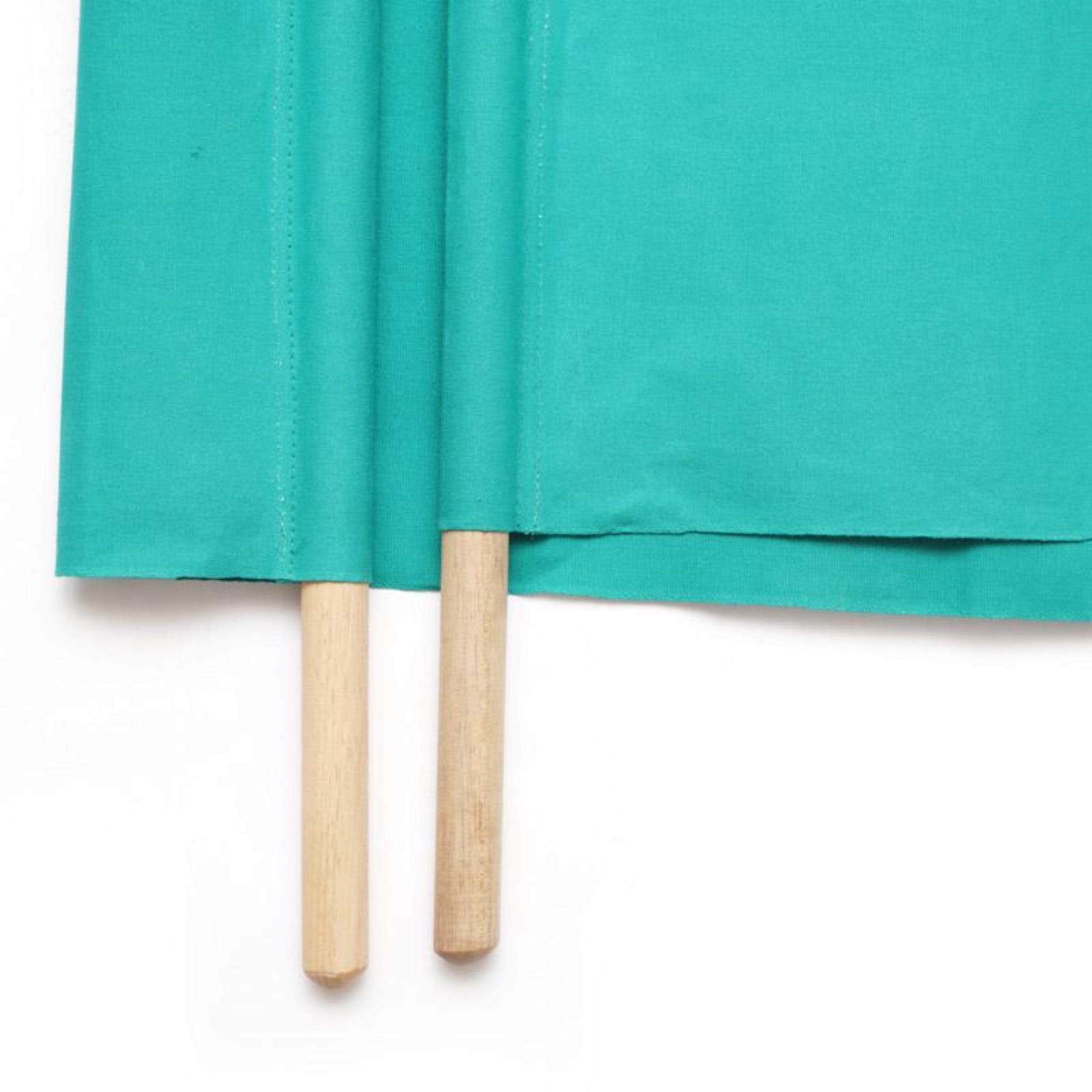 Carrier Company Canvas Windbreak in Jade