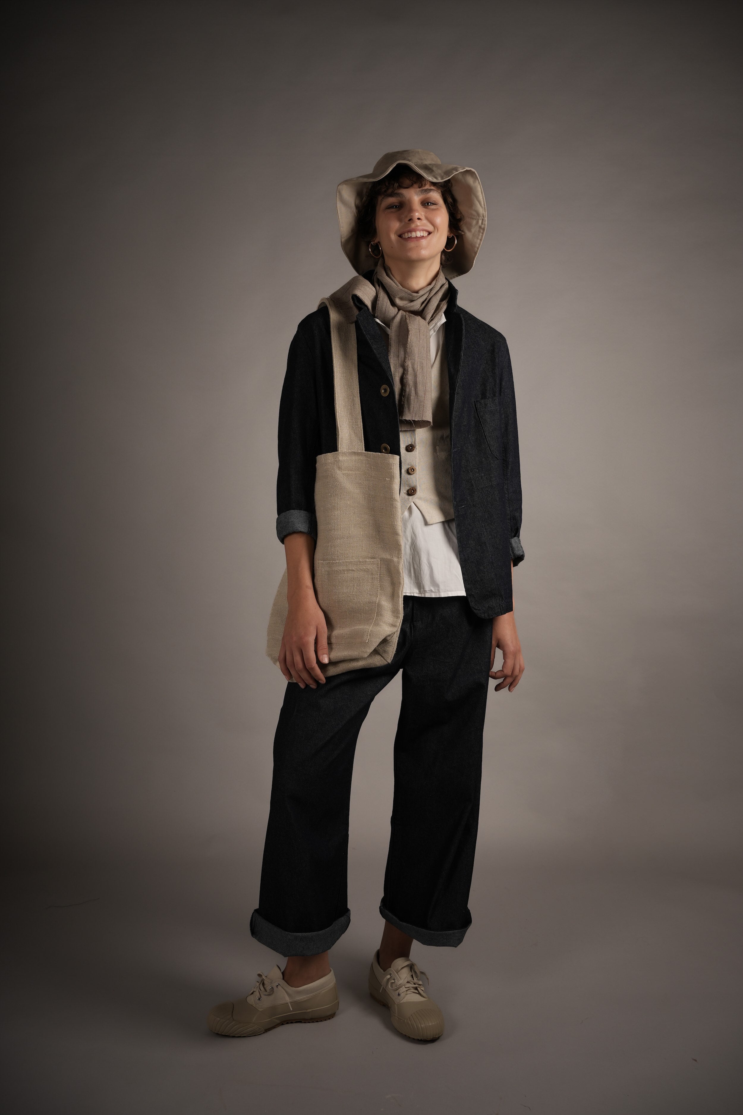 Woman wearing Carrier Company Cotton Sun Hat