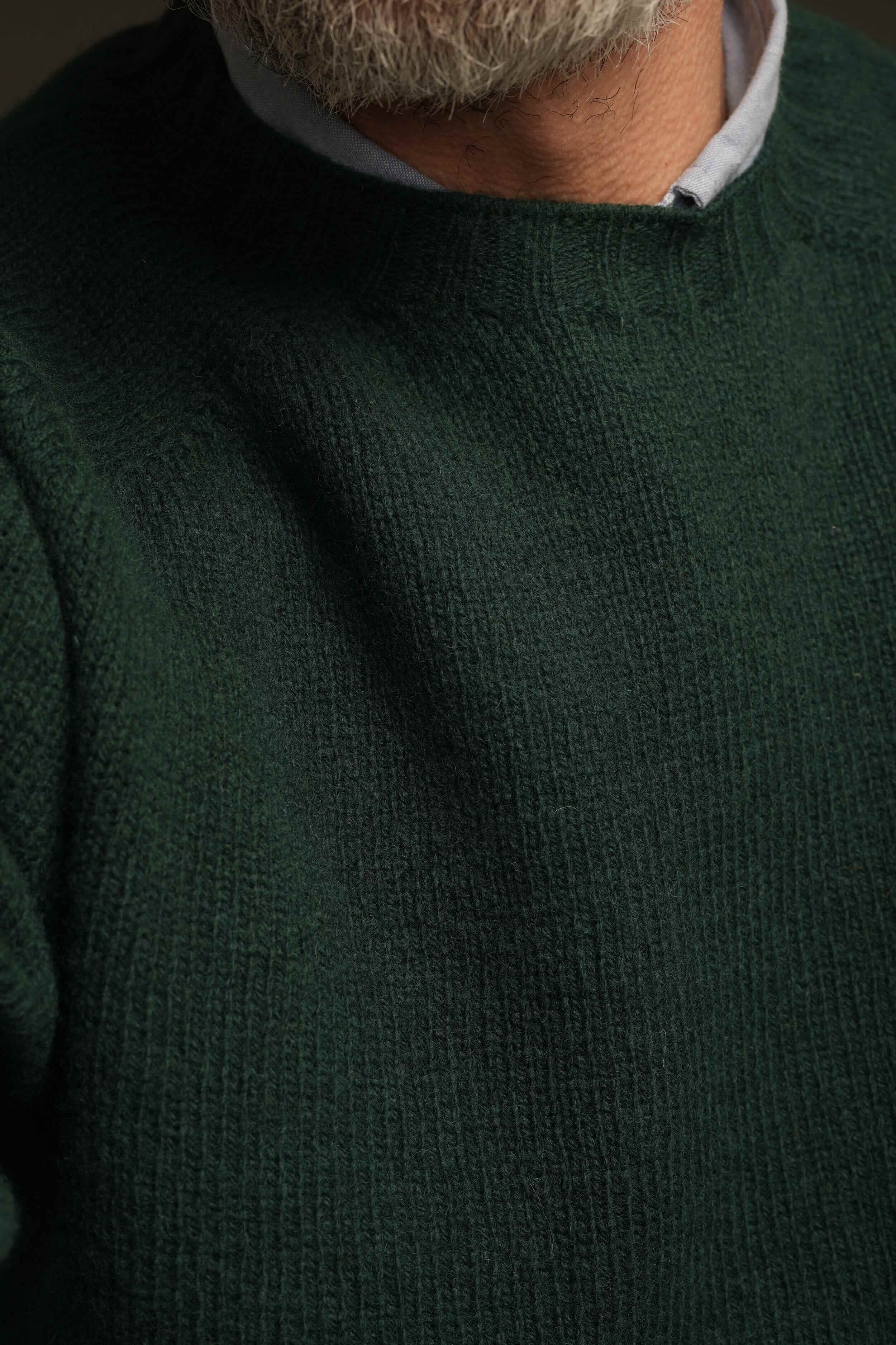 Enzo Wears Carrier Company Shetland Lambswool Jumper In Ivy