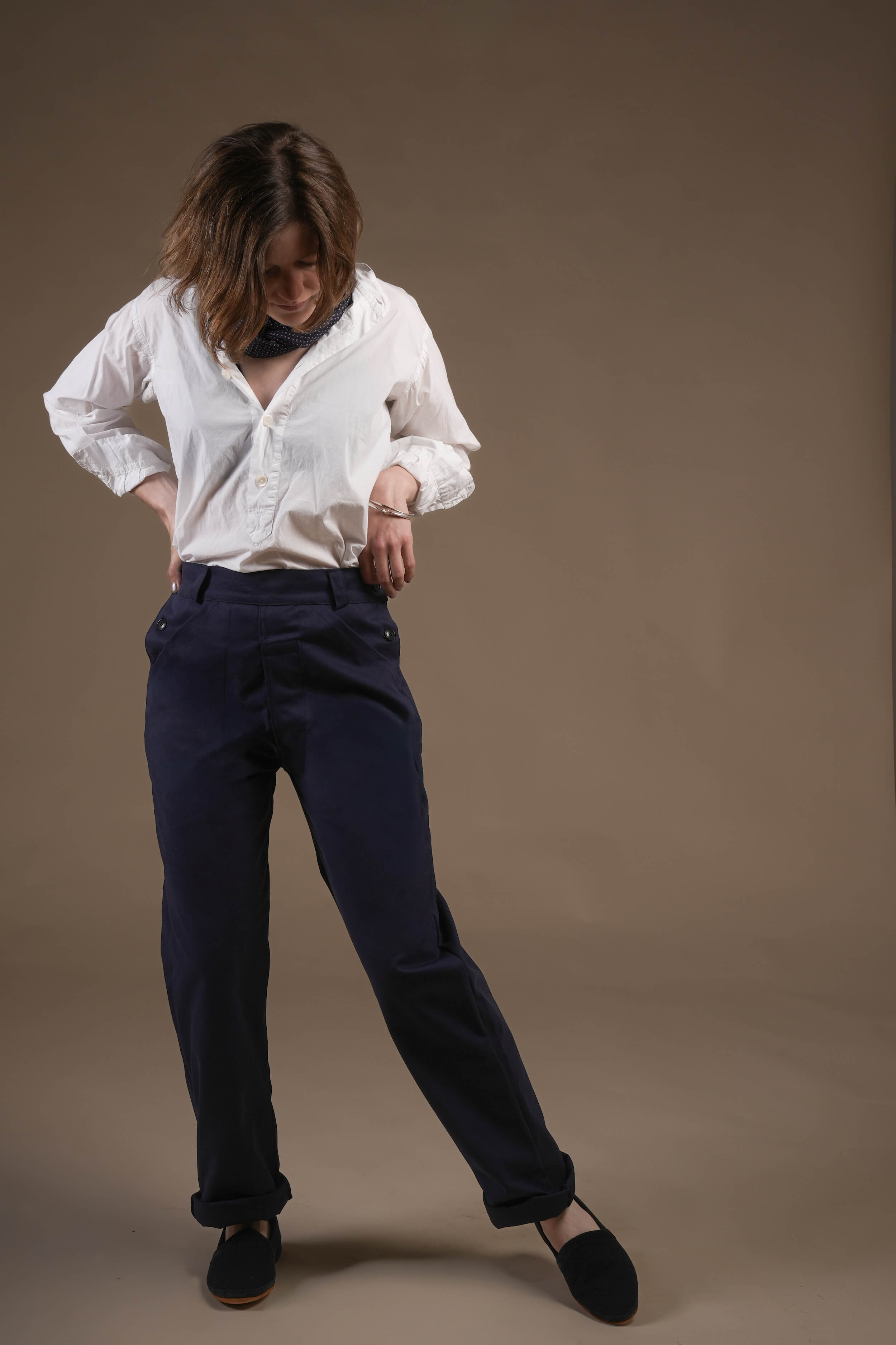 Minna is 5'8", a sie 10 nand wears Small trousers